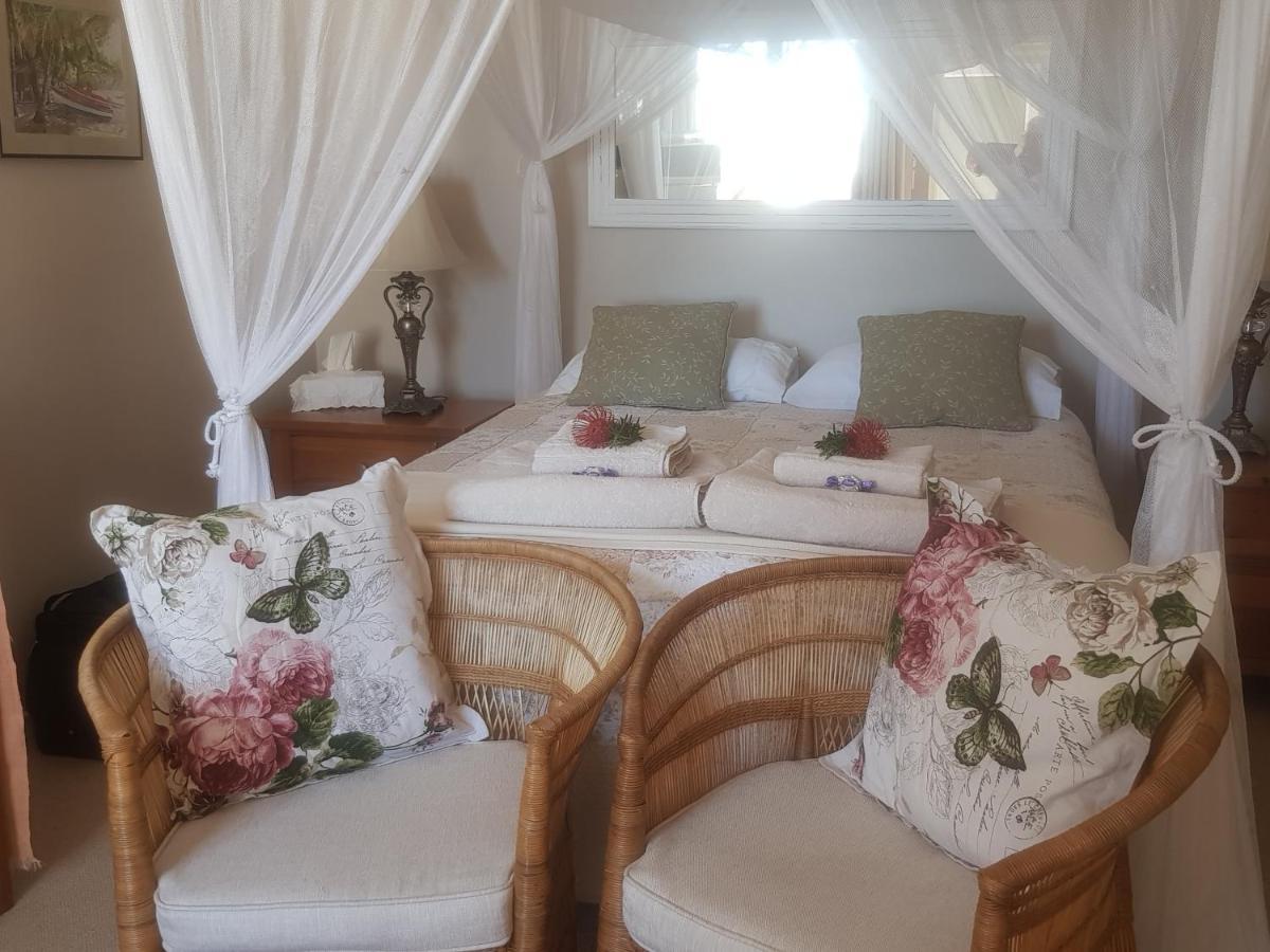 Papillon Guest Suite Simonʼs Town Екстериор снимка