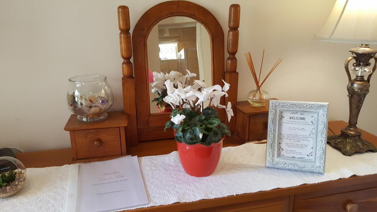 Papillon Guest Suite Simonʼs Town Екстериор снимка