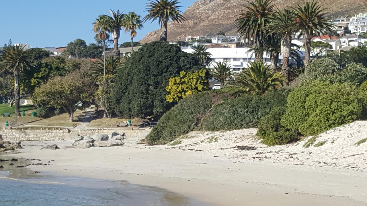 Papillon Guest Suite Simonʼs Town Екстериор снимка
