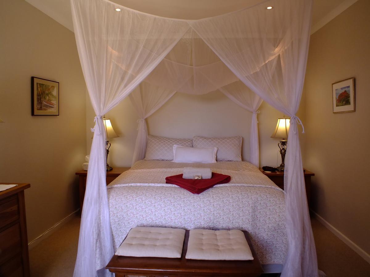 Papillon Guest Suite Simonʼs Town Екстериор снимка